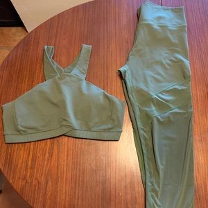 Fabletics Active Set